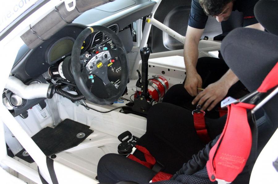  Porsche 911 GT3 Cup 2011 года  (фото 20 из 69)